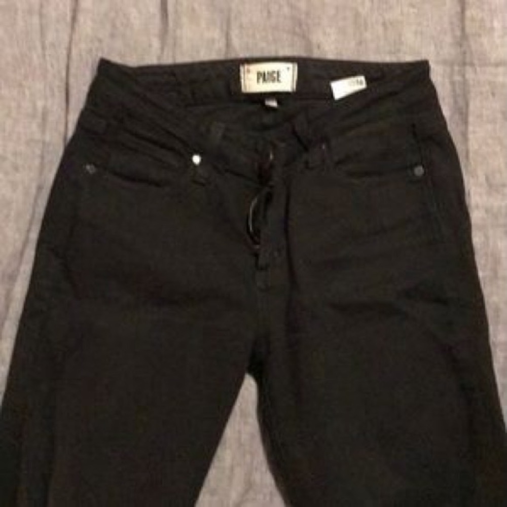 Paige Horton, high-waisted, skinny jeans